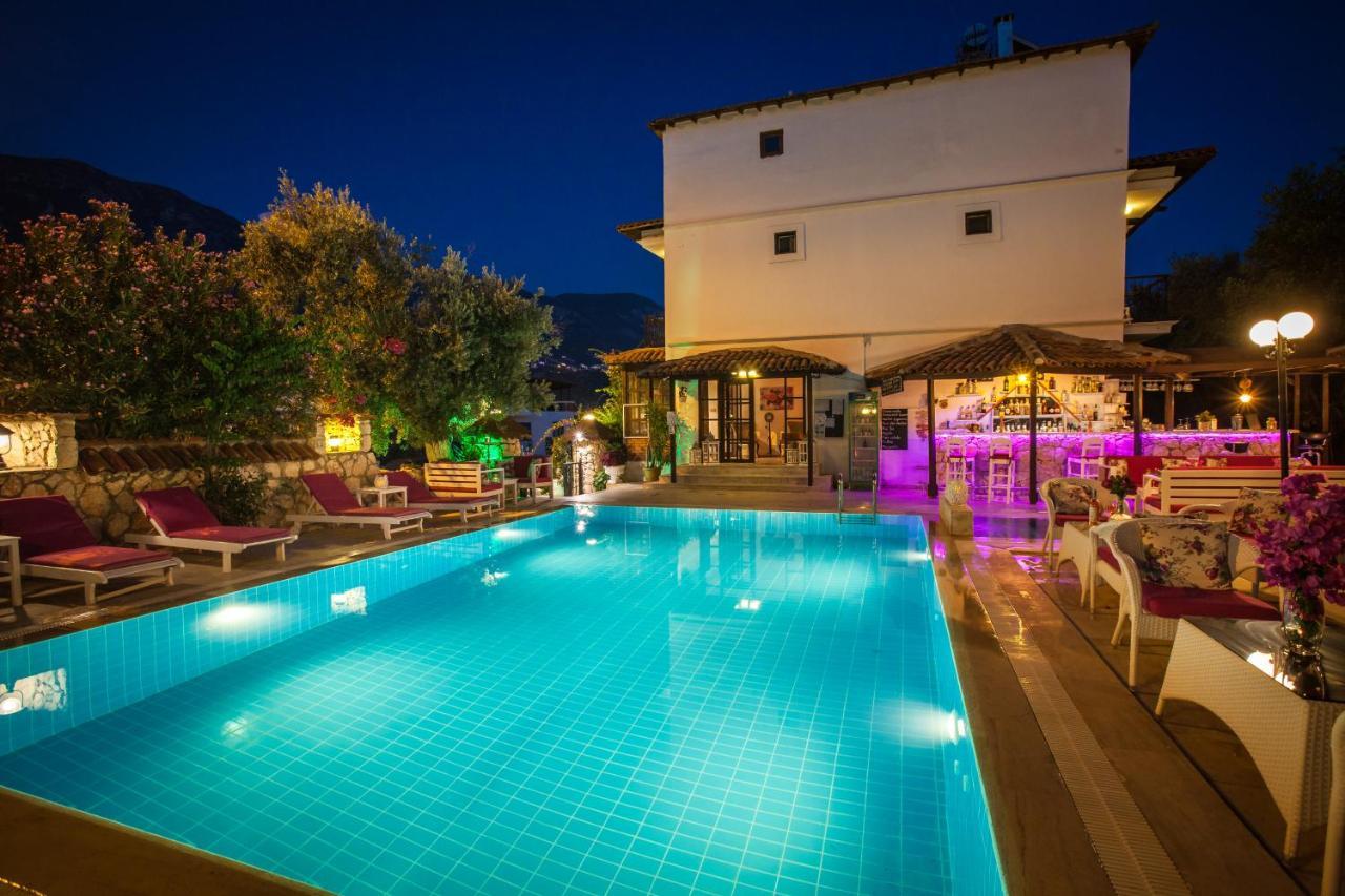 Papermoon Hotel & Apartments Kaş Esterno foto