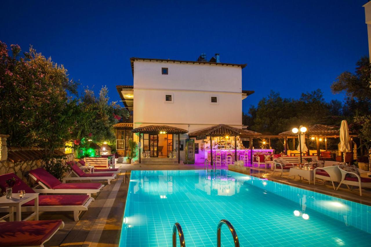 Papermoon Hotel & Apartments Kaş Esterno foto