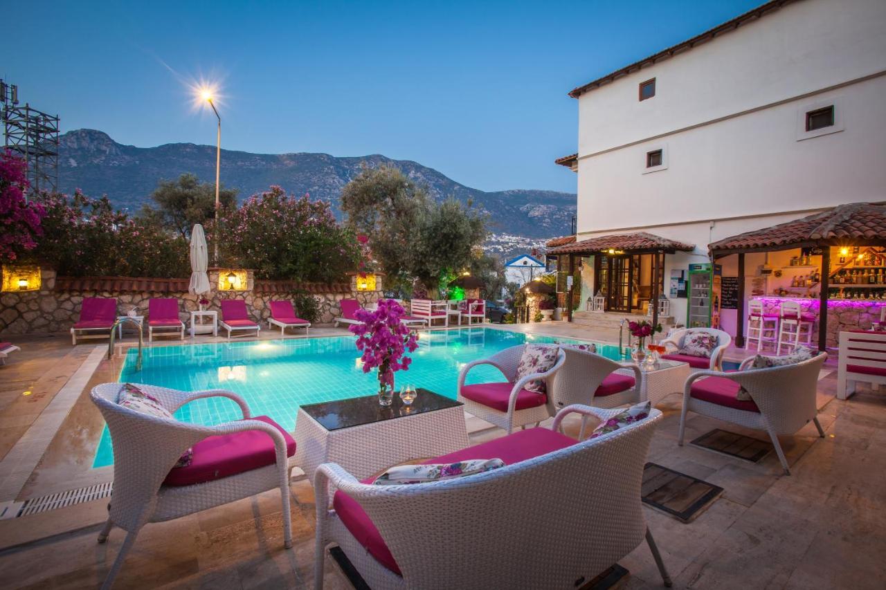 Papermoon Hotel & Apartments Kaş Esterno foto